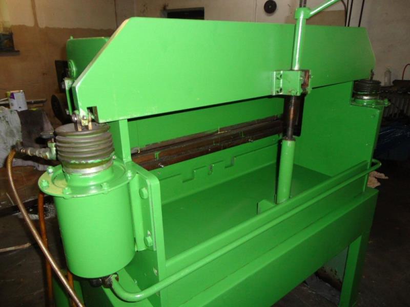 Weisswerk<br>Feinmechanik- Entwurf und Herstellung-3